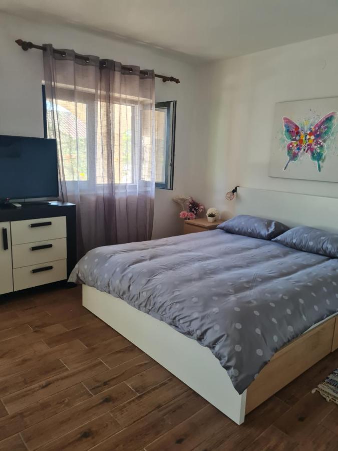 מאלי לוסיניי Apartment Sunshine מראה חיצוני תמונה