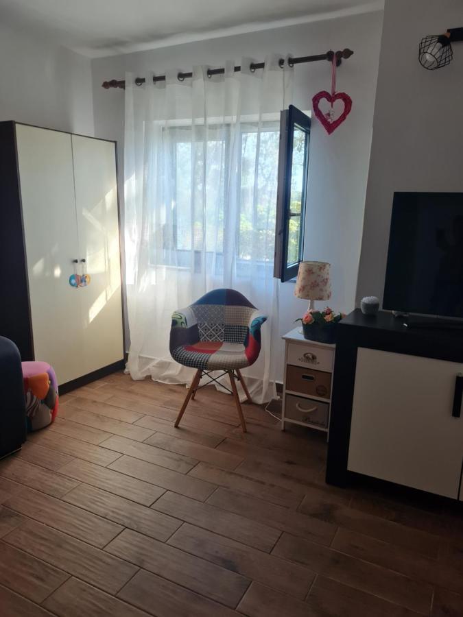 מאלי לוסיניי Apartment Sunshine מראה חיצוני תמונה