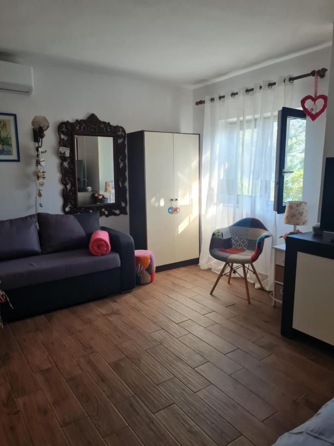 מאלי לוסיניי Apartment Sunshine מראה חיצוני תמונה